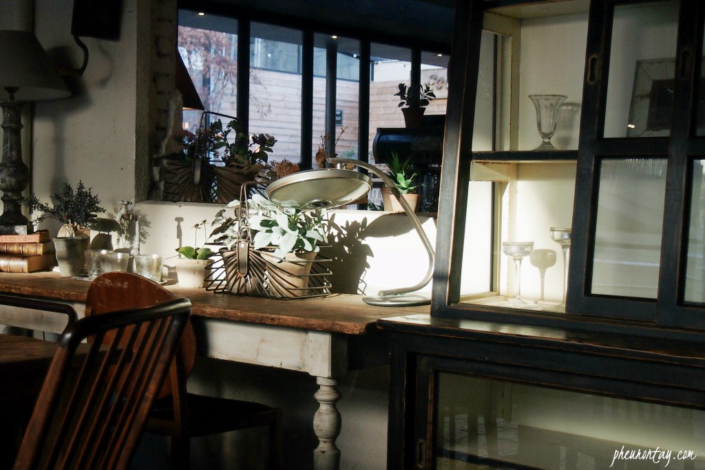 Cafe Ando Itaewon Seoul 카페안도 이태원