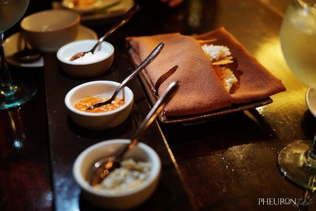 Banyan Tree Bintan Saffron crackers & dips