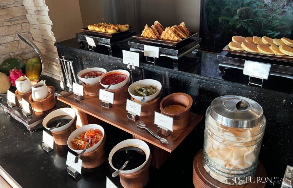 Banyan Tree Bintan continental breakfast 