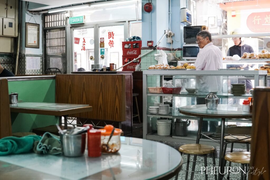Cafe Nam Ping old school interior Macau