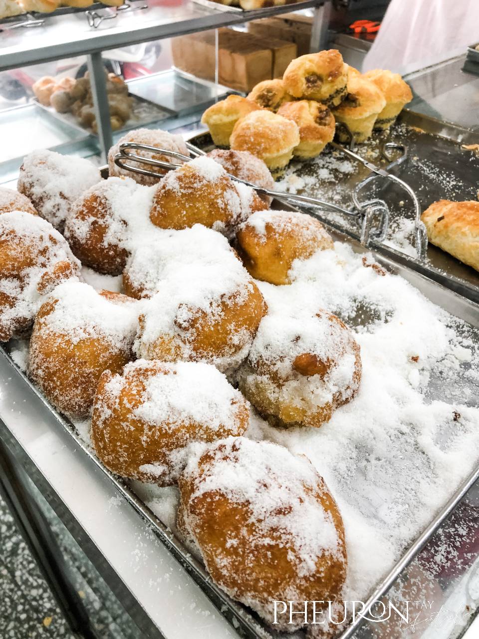 Cafe Nam Ping sugar donut Macau