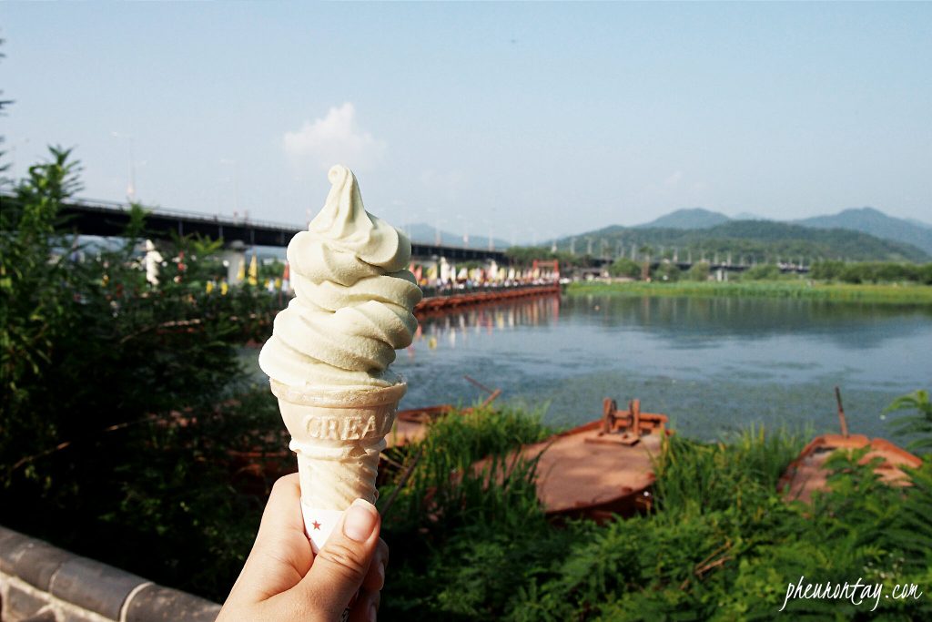 Lotus Ice-cream at Dumulmeori 