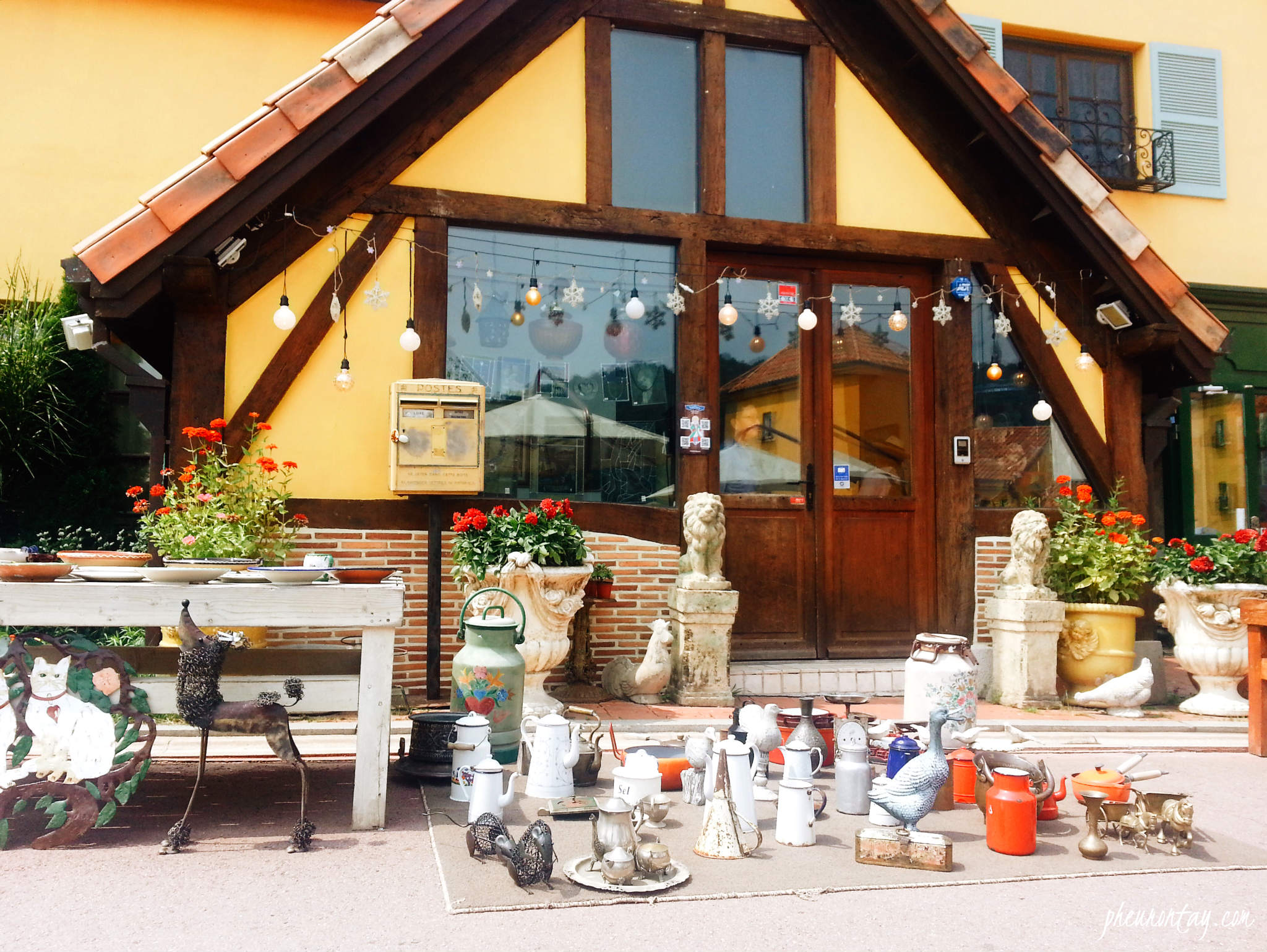 petite France South Korea