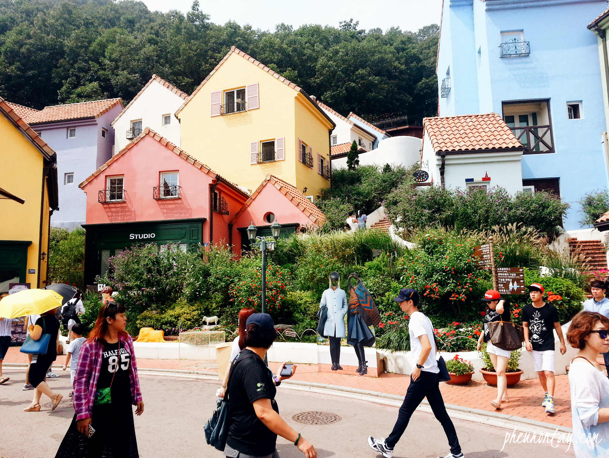 Petite France Gapyeong South Korea blog