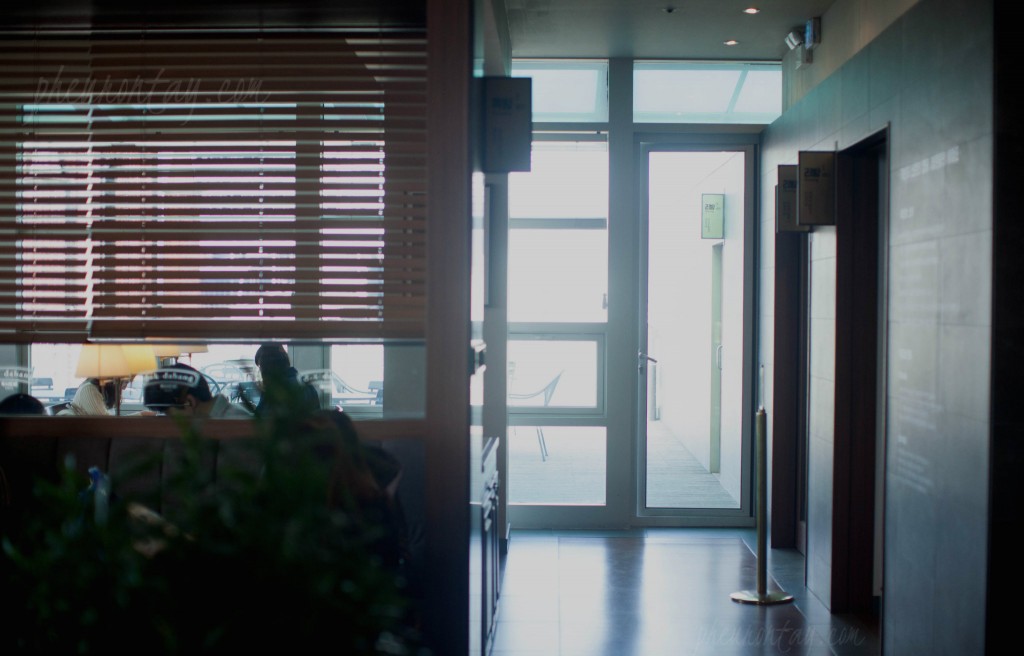 dokdabang sinchon 독수리다방 