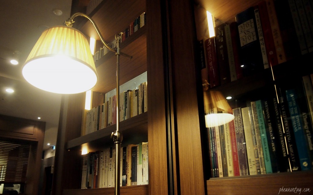 dokdabang cafe sinchon 