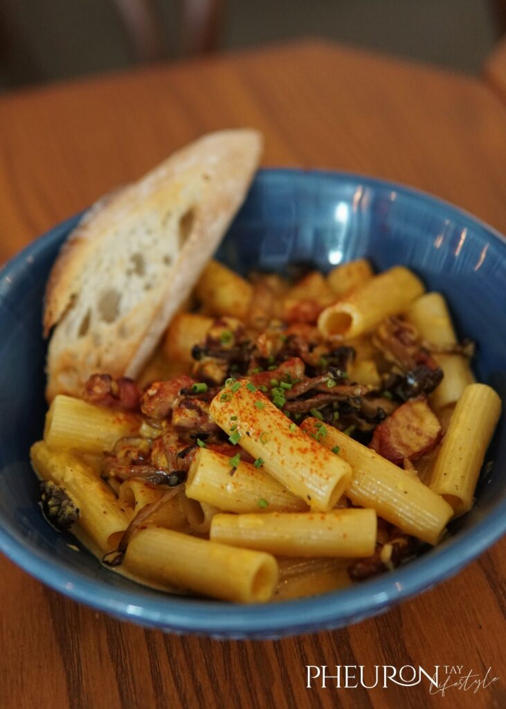 Supernova Bacon & Pumpkin Rigatoni 